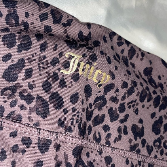 JUICY COUTURE SPORT CAPRI LEGGINGS - Picture 3 of 4